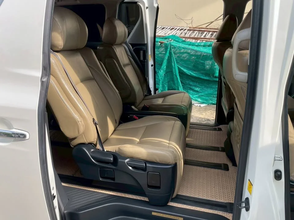 2011 Toyota Alphard, Vellfire II (AH20) 2