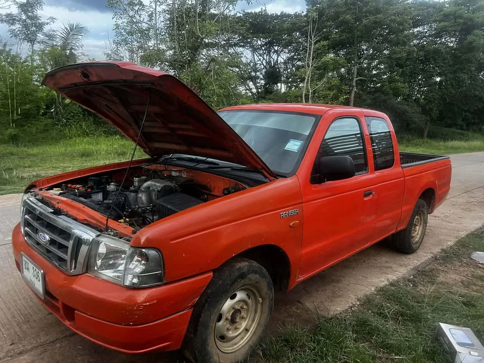 2004 Mazda 2500 Fighter V 2