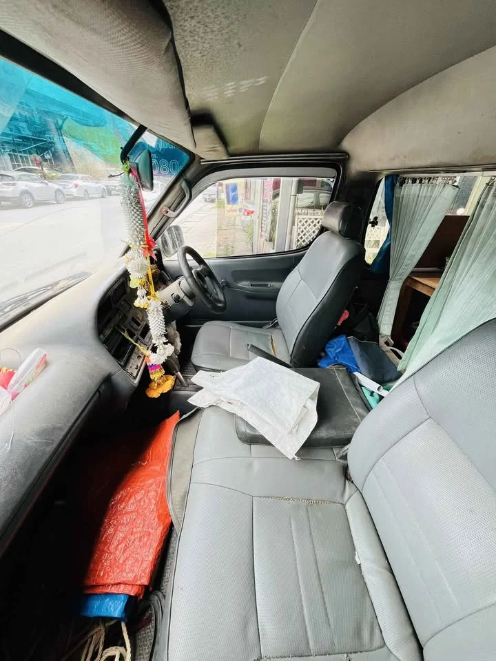 2020 Toyota Commuter IV (H100) 2
