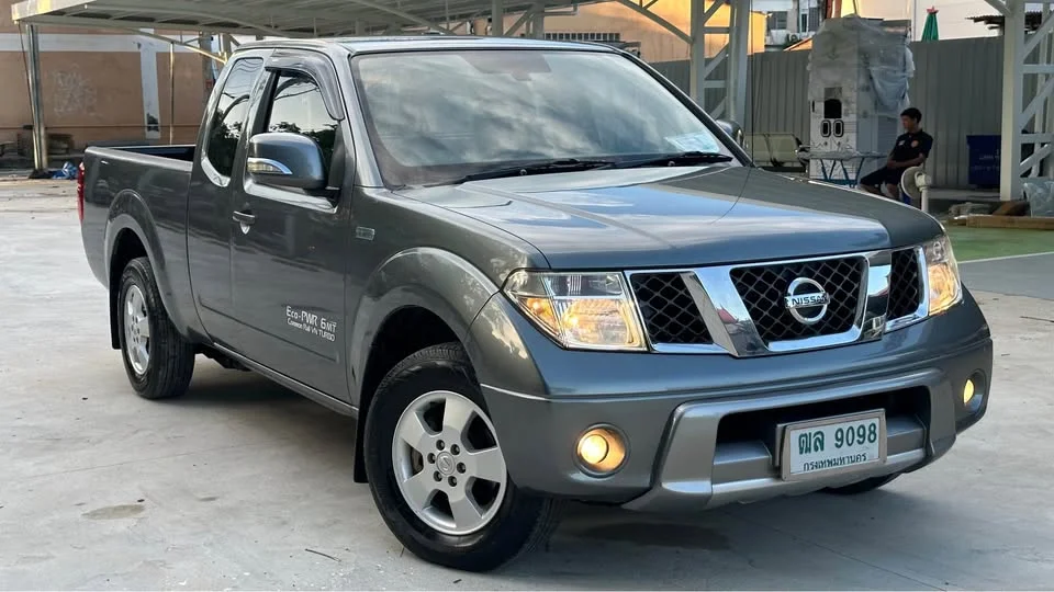 2013 Nissan Navara II 2