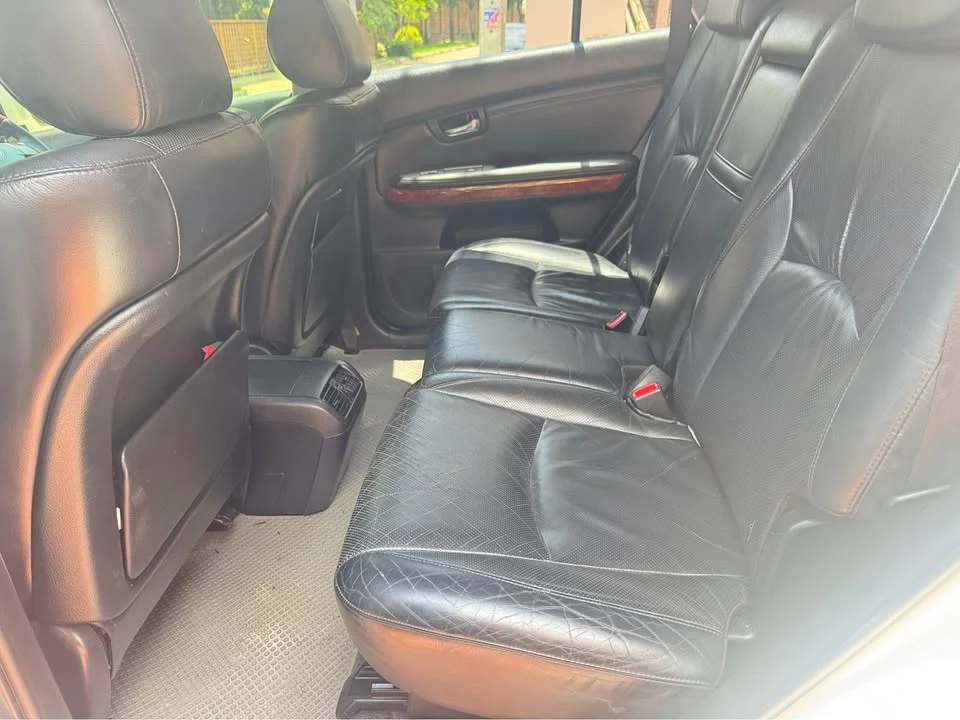 2004 Lexus RX II 2