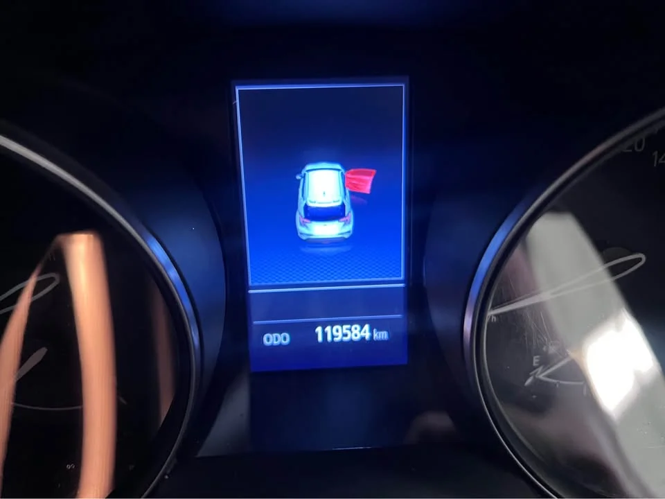 2022 Toyota C-HR I 3