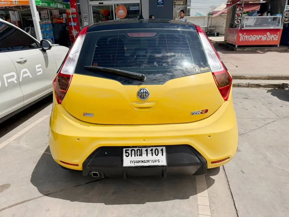 2016 MG 3 II 3