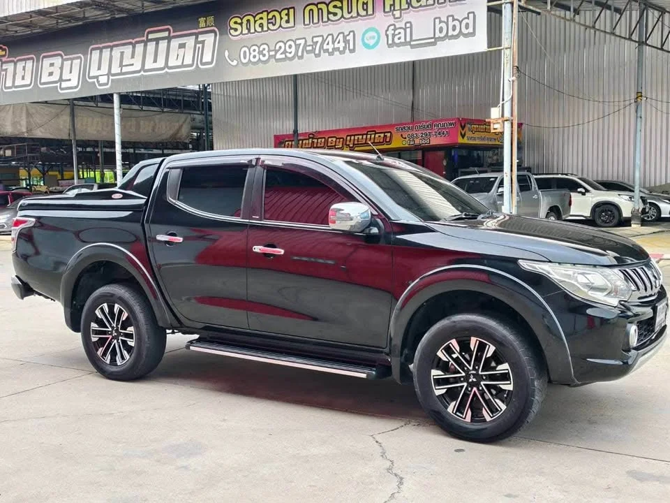 2016 Mitsubishi Triton V 2