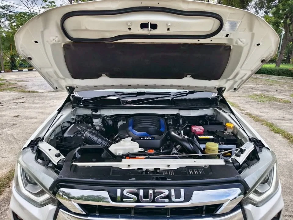 2020 Isuzu D-Max III (RG) 3