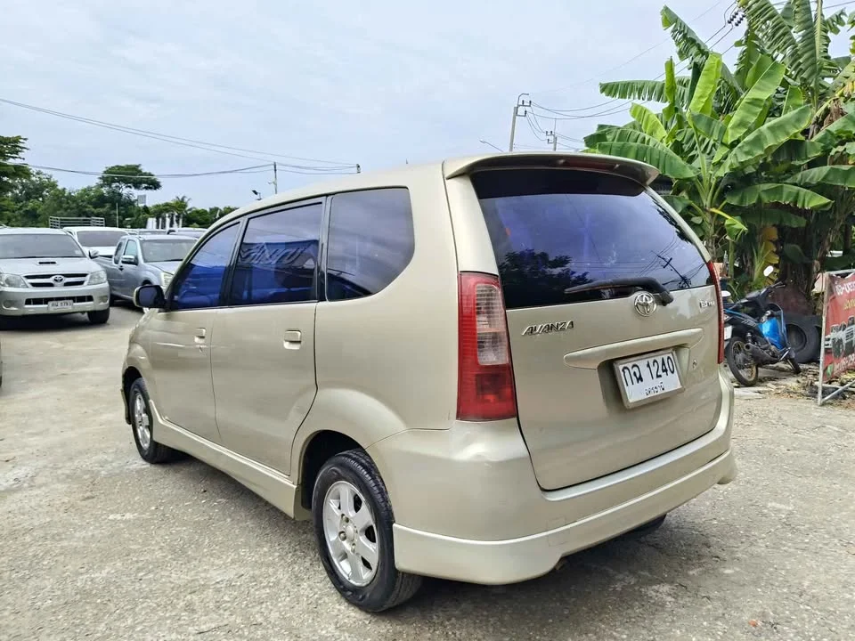 2006 Toyota Avanza I 2