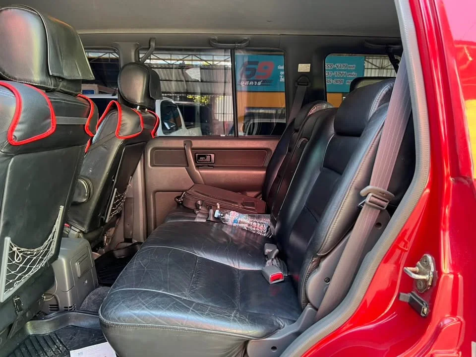 1998 Isuzu Trooper II 3