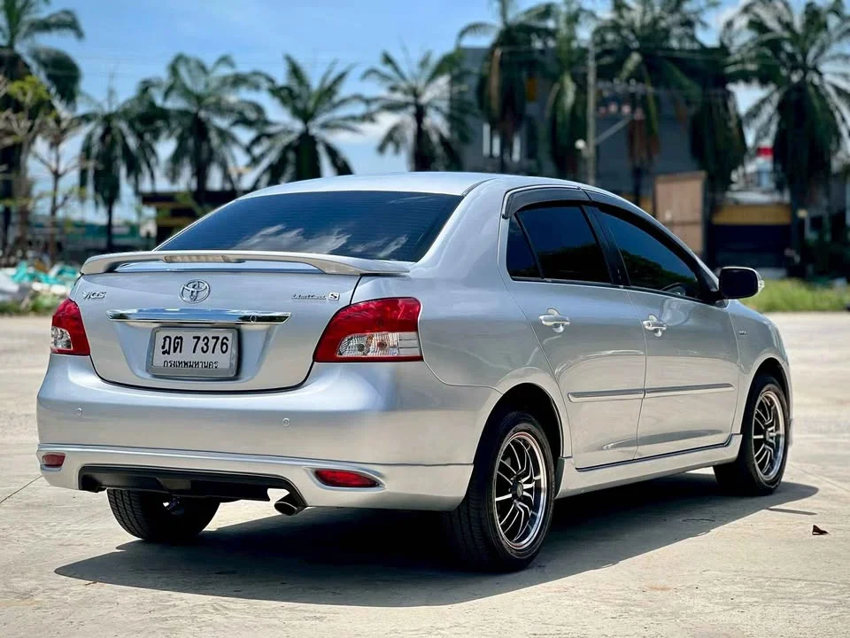 2010 Toyota Vios II 2
