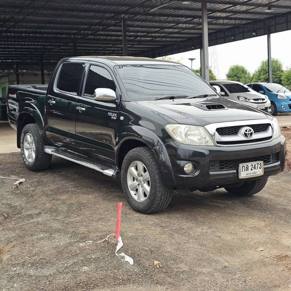 2010 Toyota Hilux VII 2