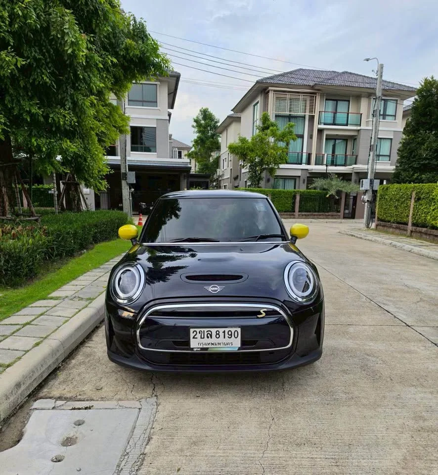 2021 Mini Hatch  III 2