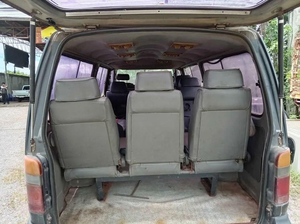 1992 Toyota Commuter IV (H100) 2