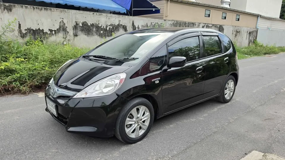 2014 Honda Jazz II 2