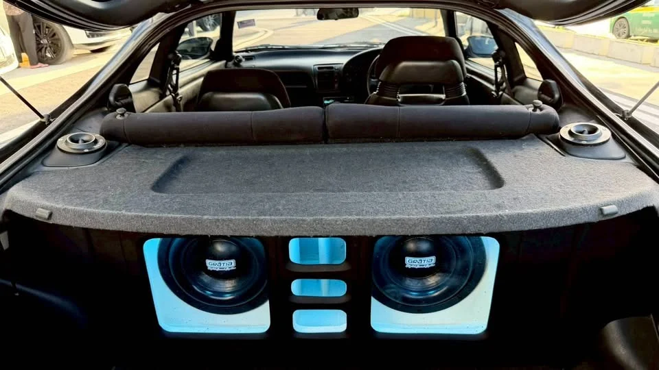2002 Toyota Celica V (T180) 2