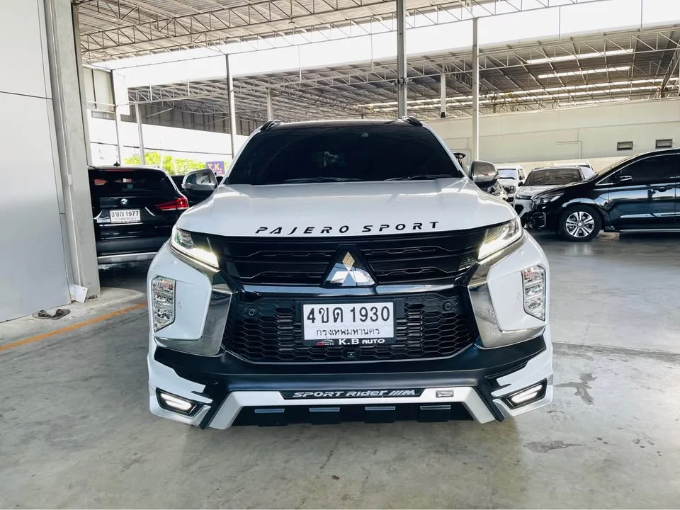 2023 Mitsubishi Pajero Sport III 3