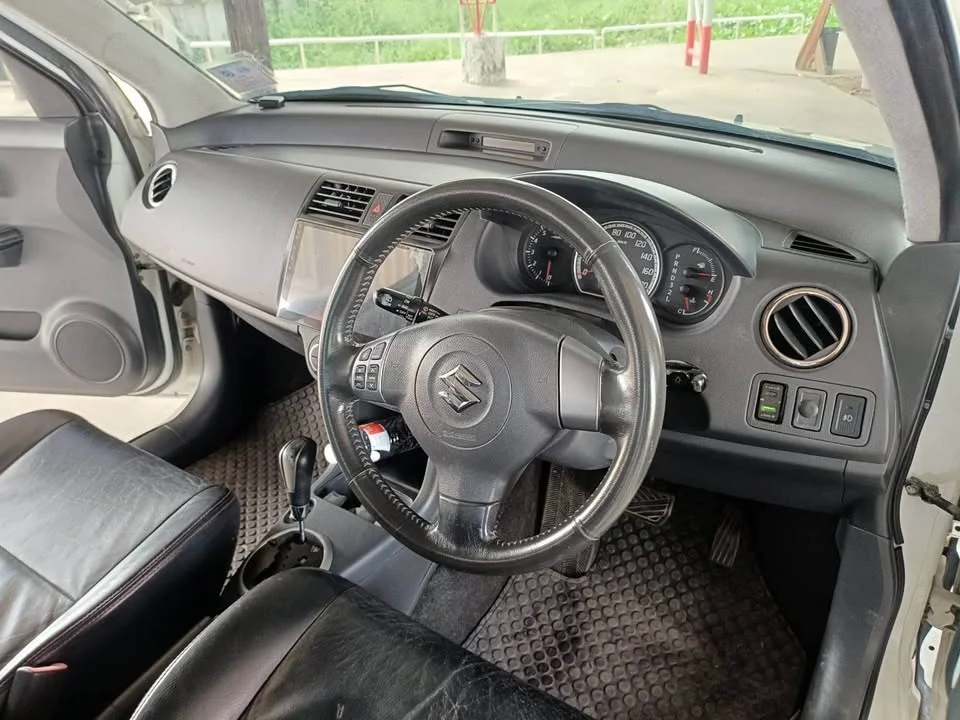 2010 Suzuki Swift I 2