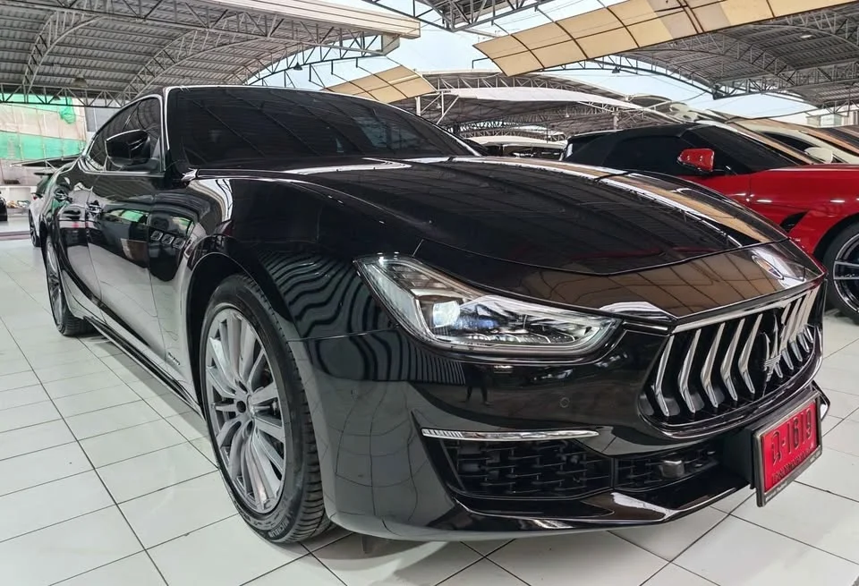 2019 Maserati Ghibli Tipo M157 2