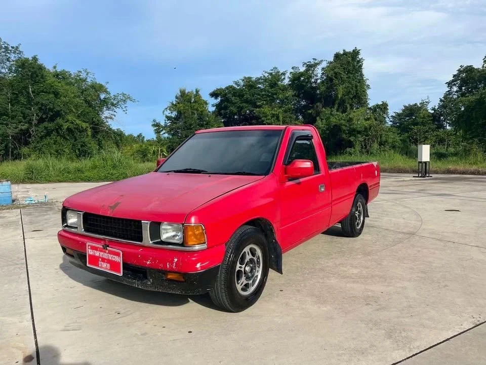 1995 Isuzu TFR III 3