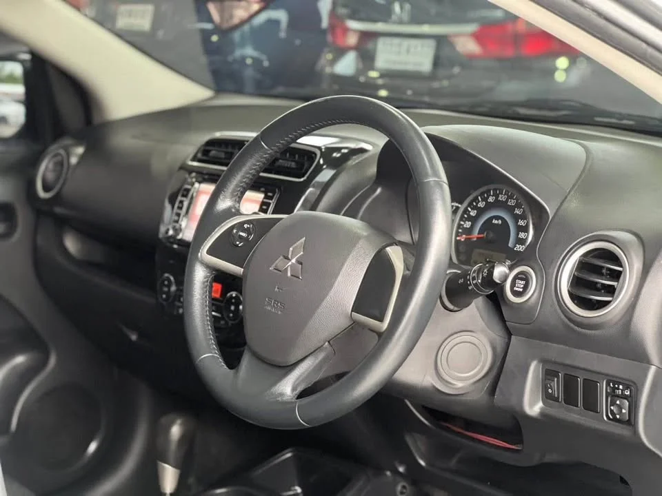 2015 Mitsubishi Attrage VI 3