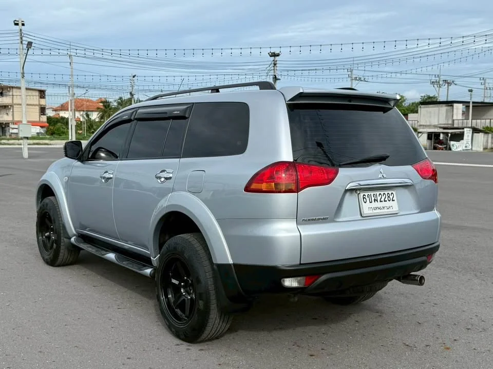 2009 Mitsubishi Pajero Sport II 2