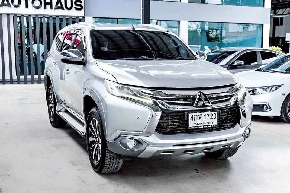 2015 Mitsubishi Pajero Sport III 3
