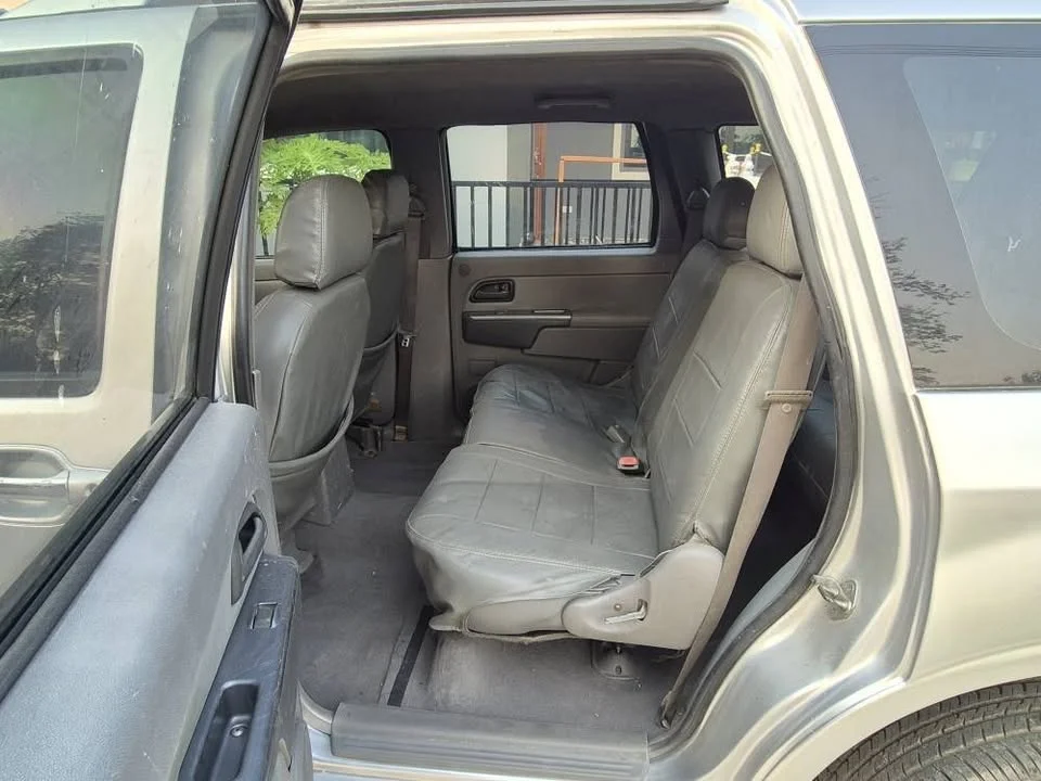 2006 Isuzu  TR Adventure Master II 2