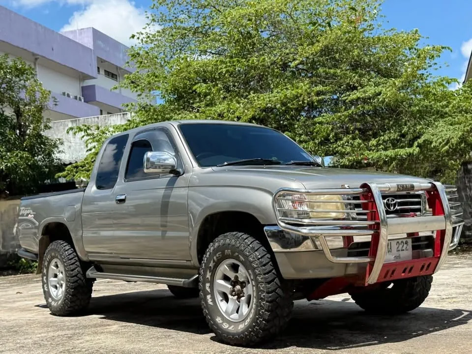 1999 Toyota Hilux Tiger VI 2
