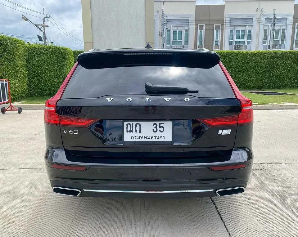 2021 Volvo V60 II 2