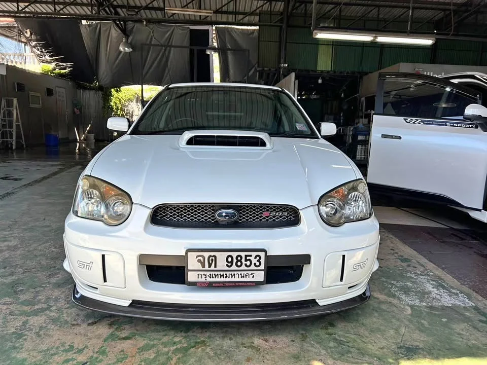 2005 Subaru Impreza II 2