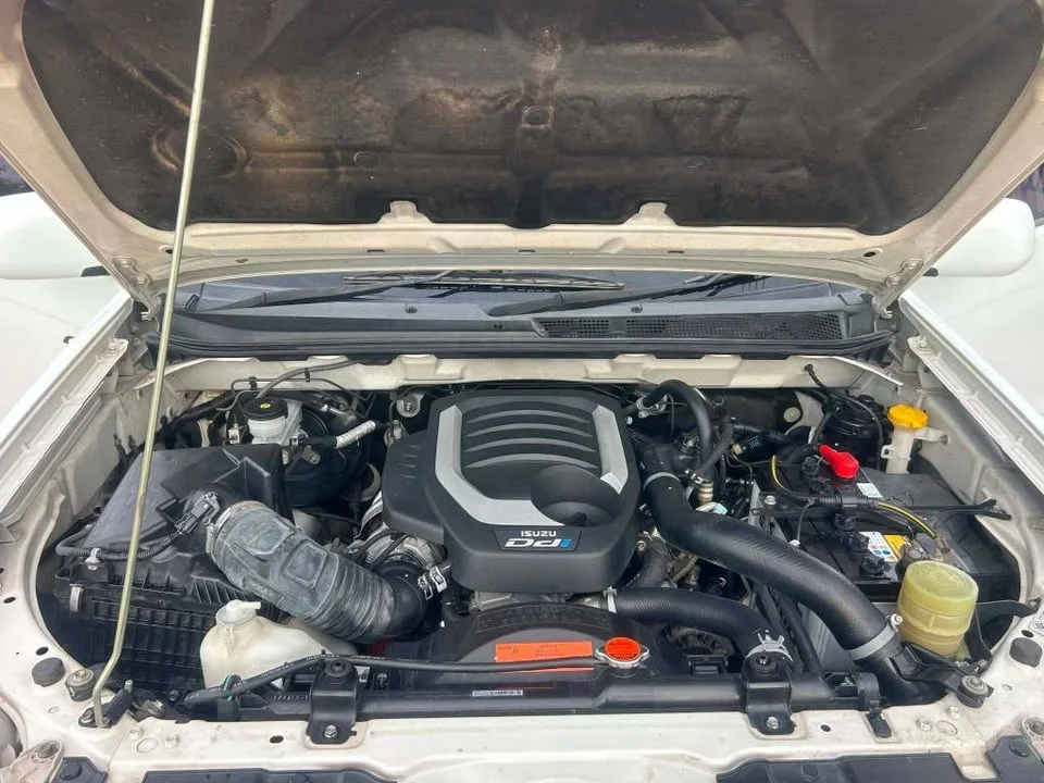 2015 Isuzu D-Max II (RT) 2