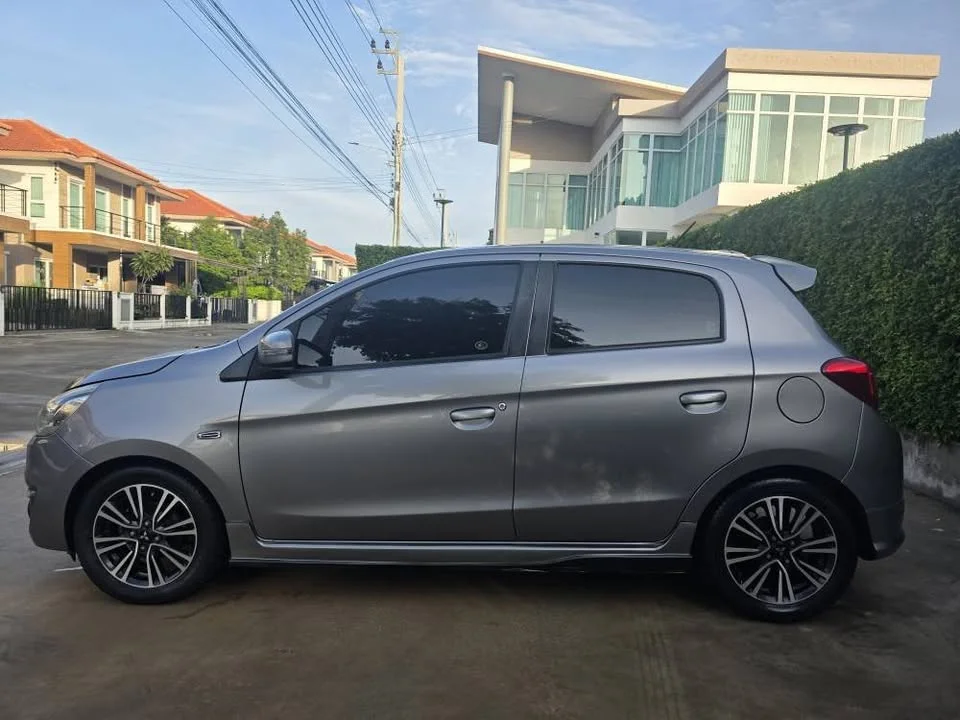 2016 Mitsubishi Mirage VI 2