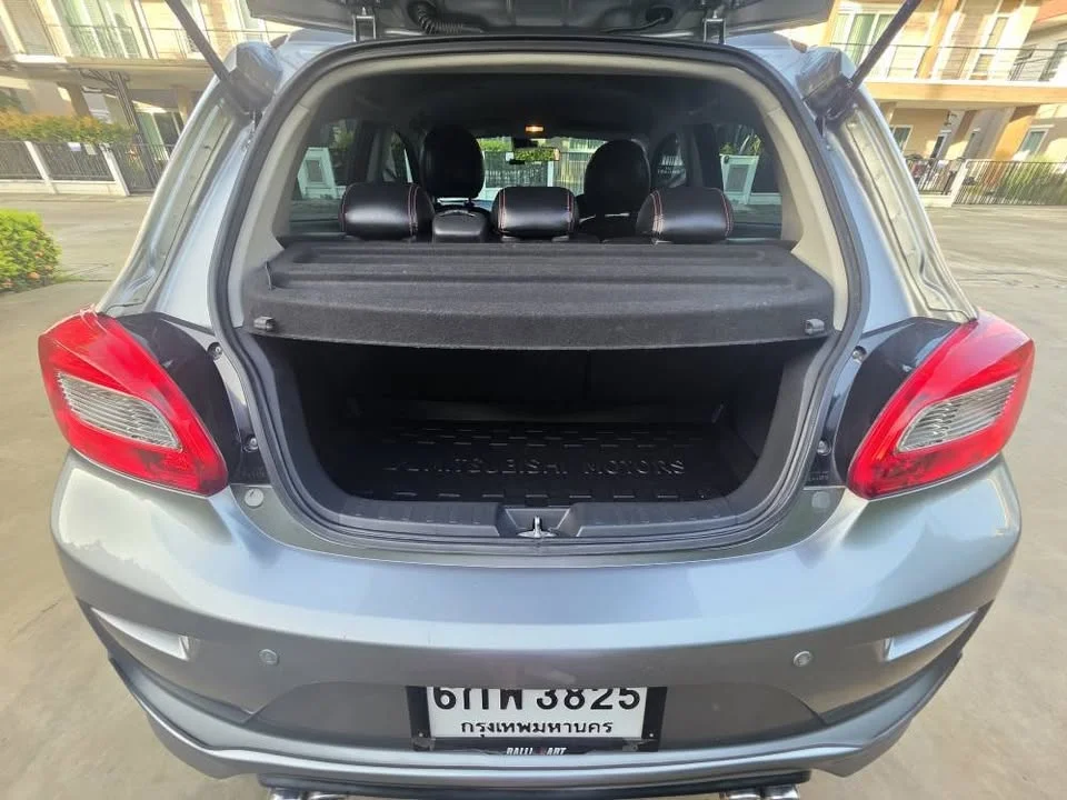 2016 Mitsubishi Mirage VI 3