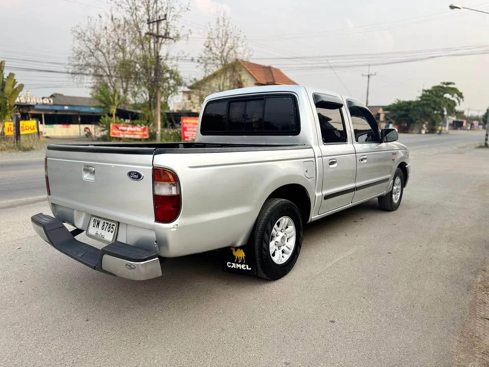 2004 Mazda 2500 Fighter V 3
