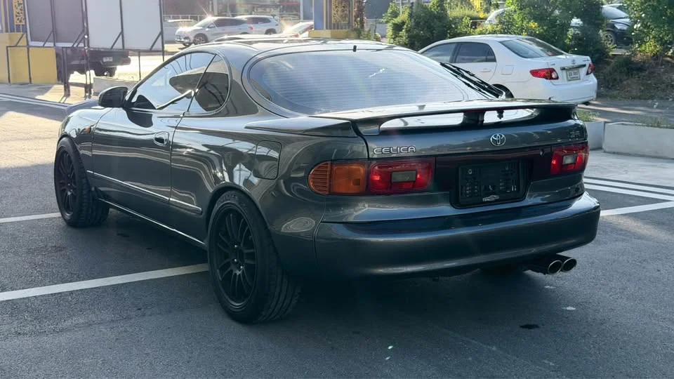 2002 Toyota Celica V (T180) 3