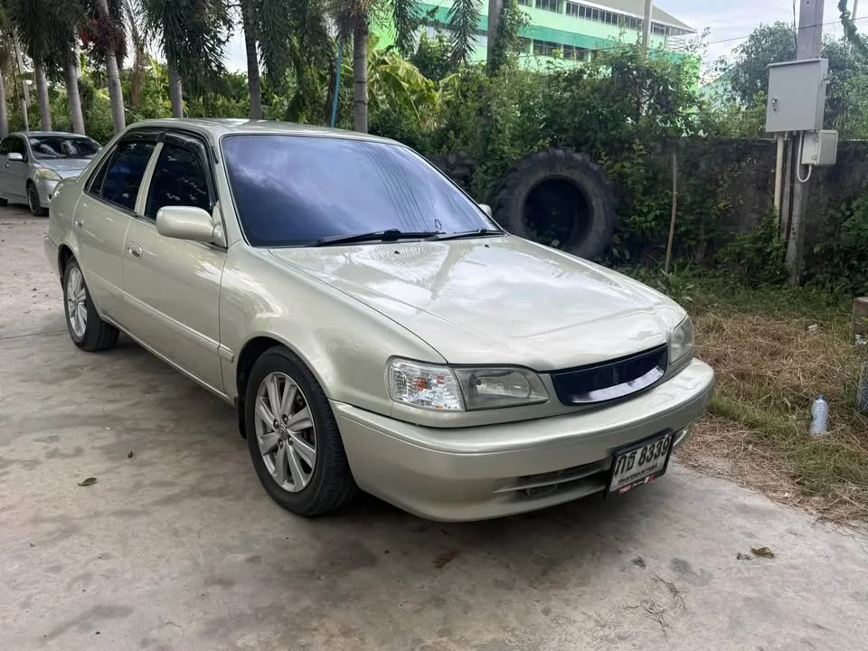 2001 Toyota Corolla Altis VIII (E110) 3