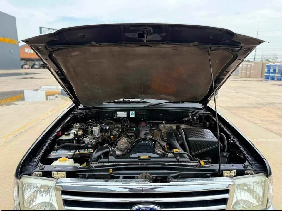2007 Ford Everest I 3