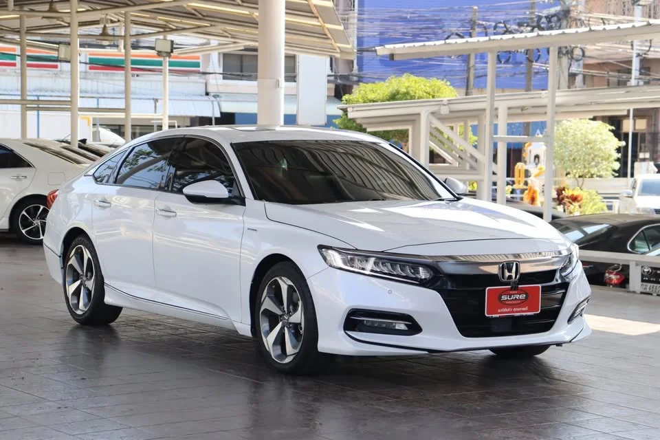 2020 Honda Accord X 3