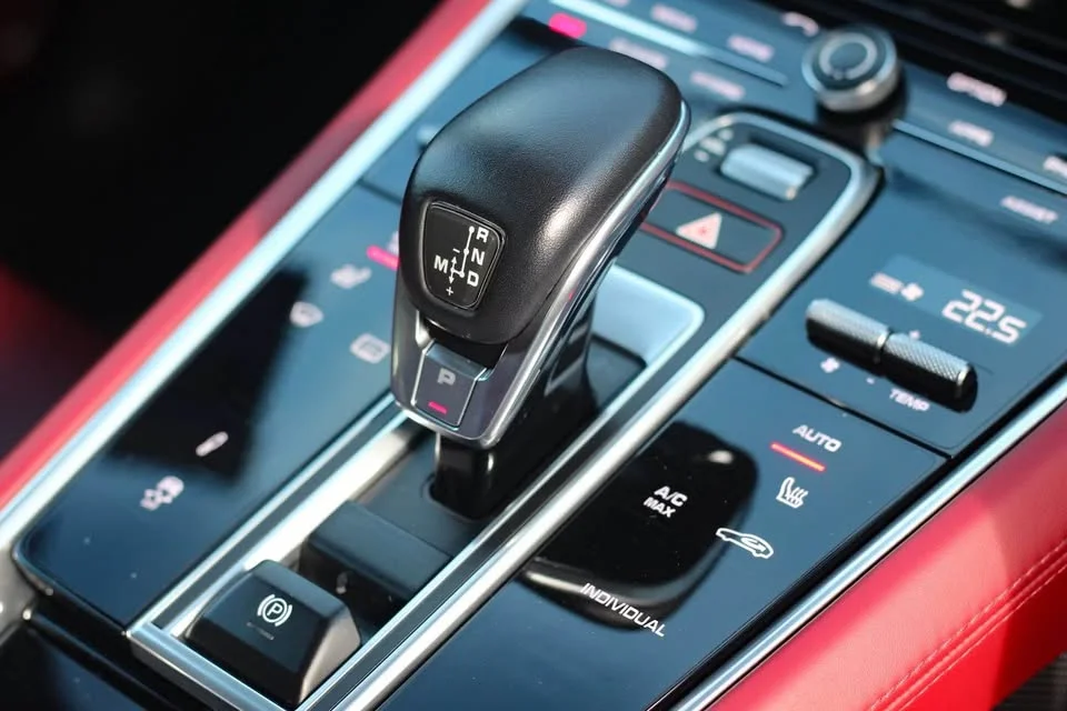 2018 Porsche Panamera II 3