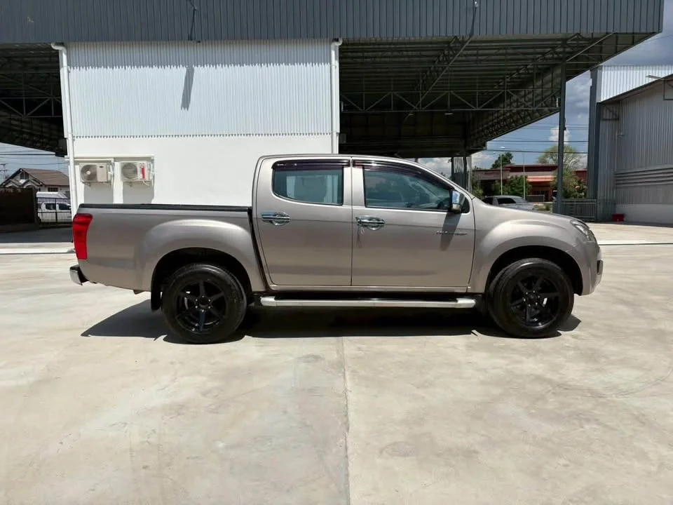 2012 Isuzu D-Max II (RT) 3