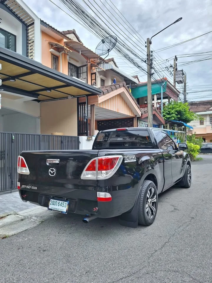 2012 Mazda BT-Series II 3