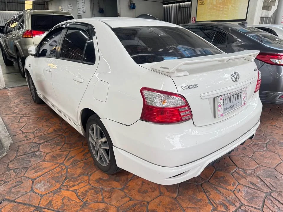 2012 Toyota Vios II 3