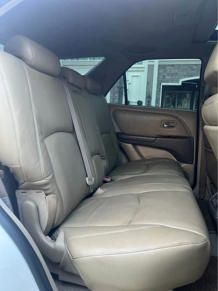 2007 Toyota Harrier I 2