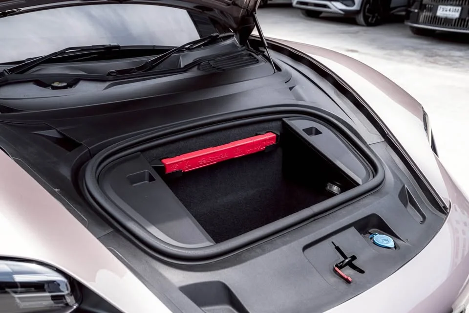 2021 Porsche Taycan 9J1 3