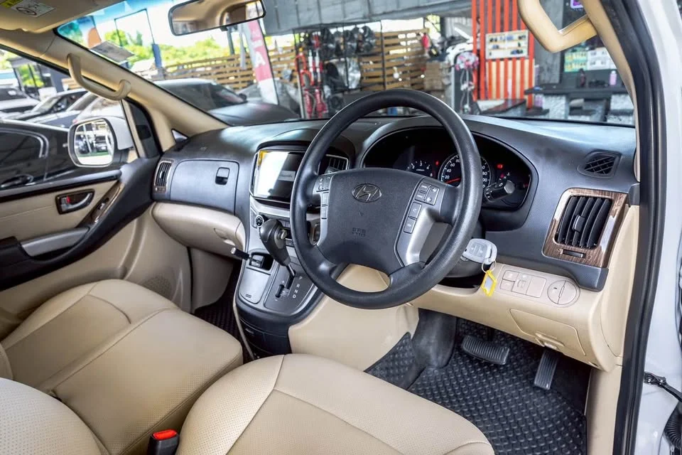 2022 Hyundai H-1 II 3