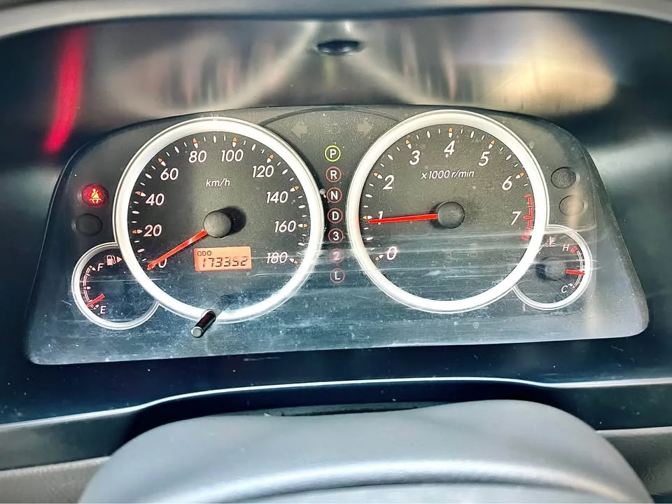 2011 Toyota Avanza I 3