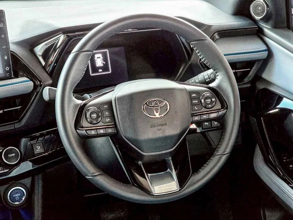 2026 Toyota Yaris Cross AC200 2