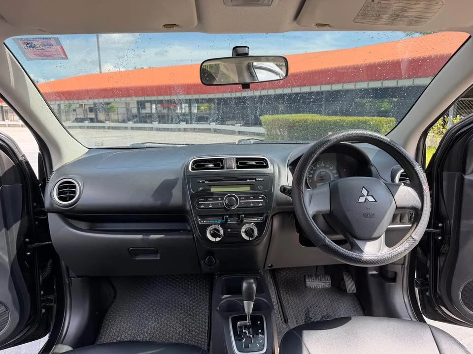 2014 Mitsubishi Attrage VI 2