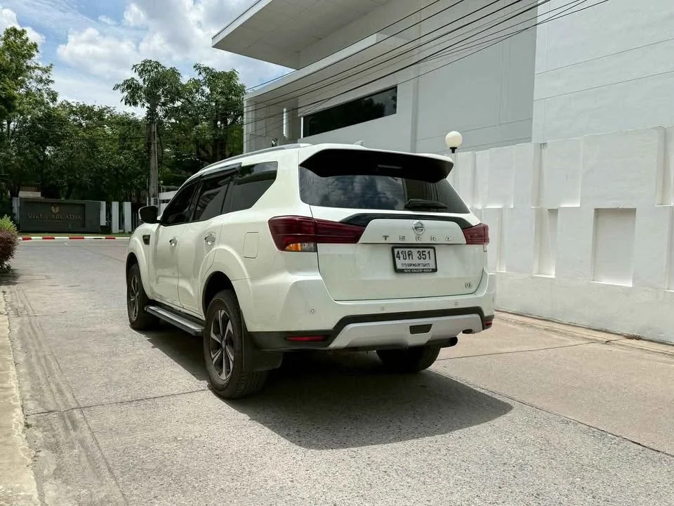 2023 Nissan Terra 2