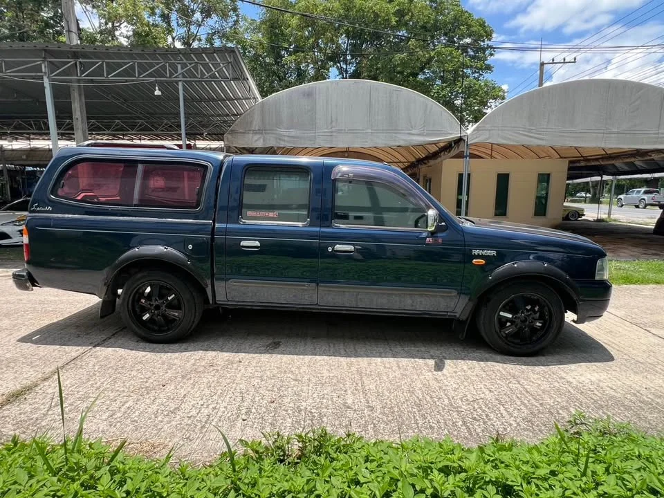2003 Mazda 2500 Fighter V 2