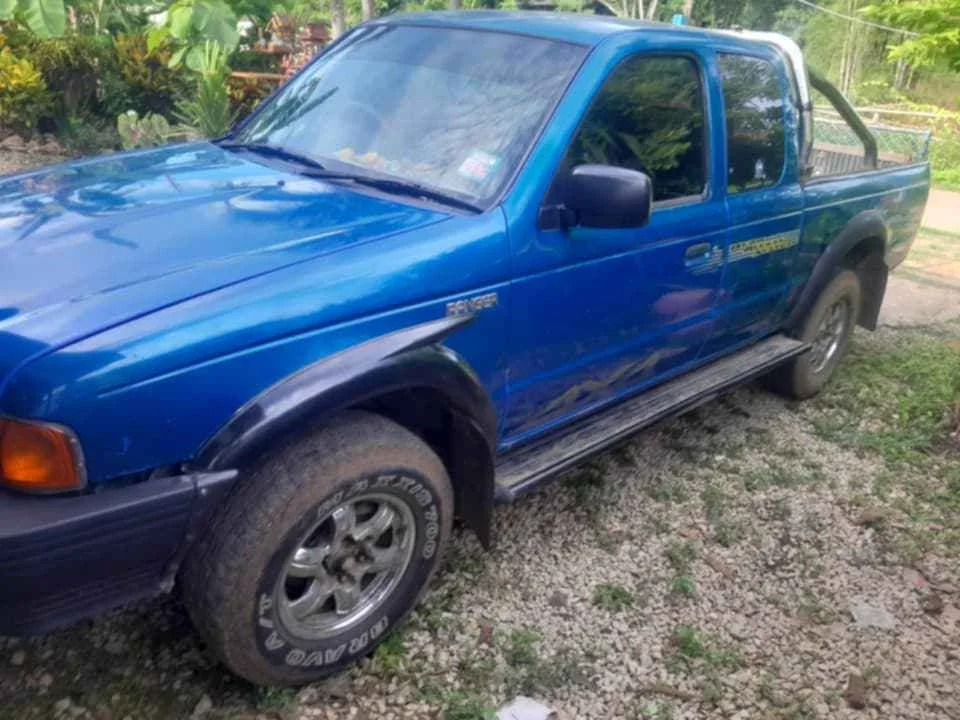 2002 Mazda 2500 Fighter V 3
