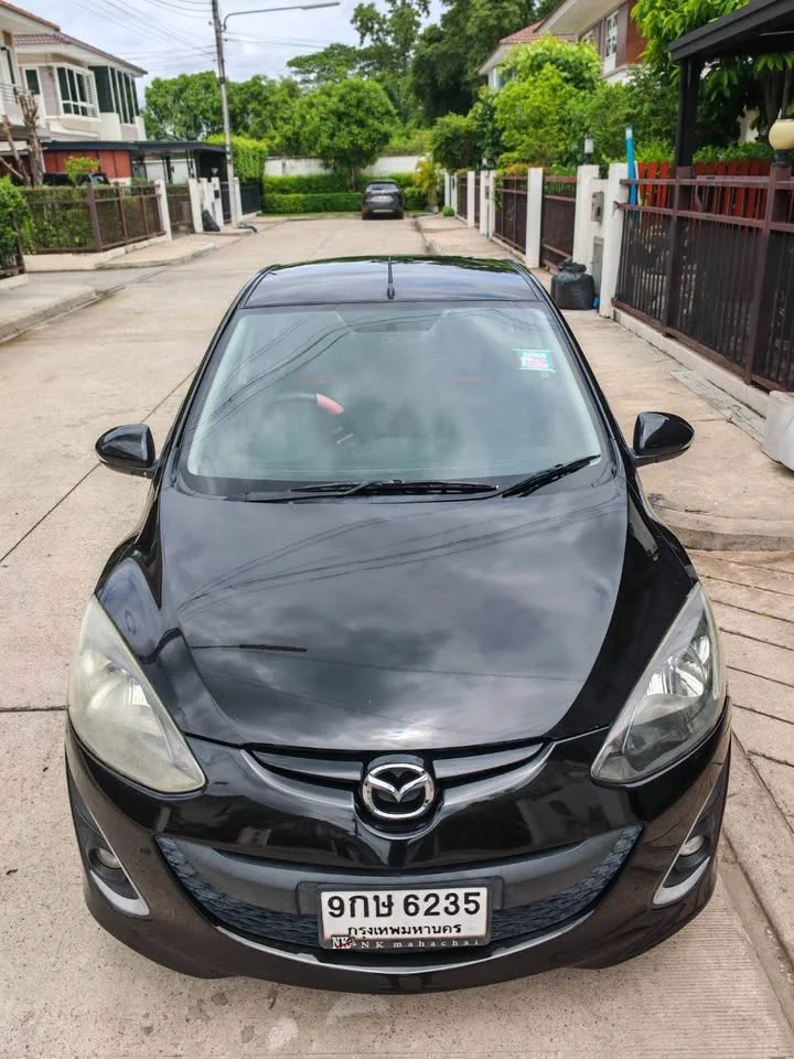 2013 Mazda 2 II 3
